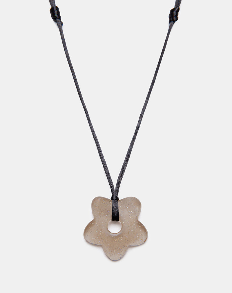 Flower Necklace in Resin Brown