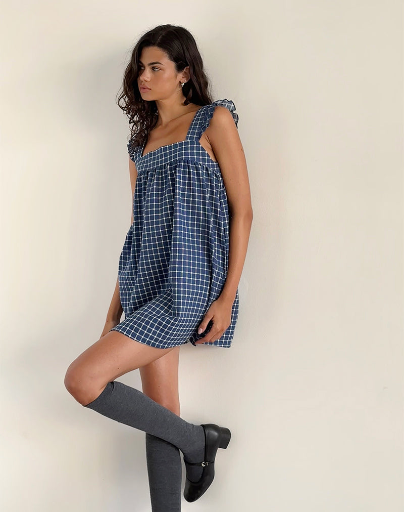 Loose-fitting dress in navy blue tartan printed top