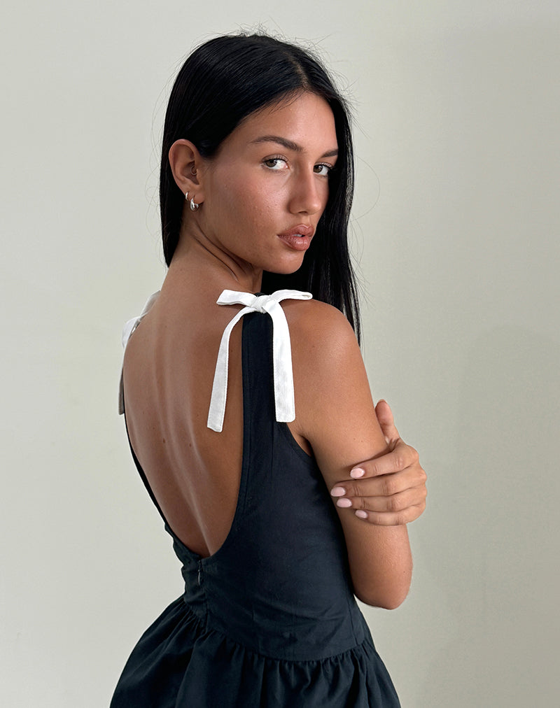 black mini dress with white bow in back It Girl White Bow Mini Dress - US 6 main image 0