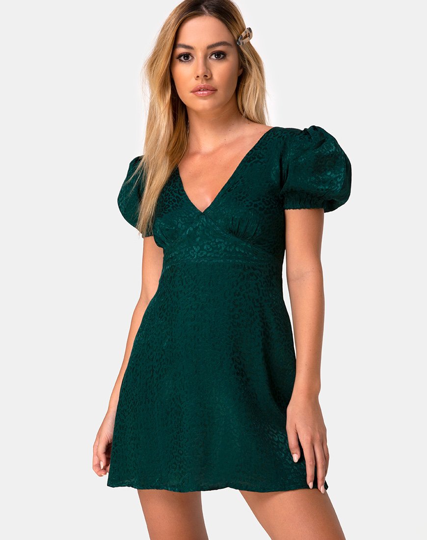 forest green skater dress NWT Lulus Season of Fun Forest Green Off-the-Shoulder Skater Dress Size M