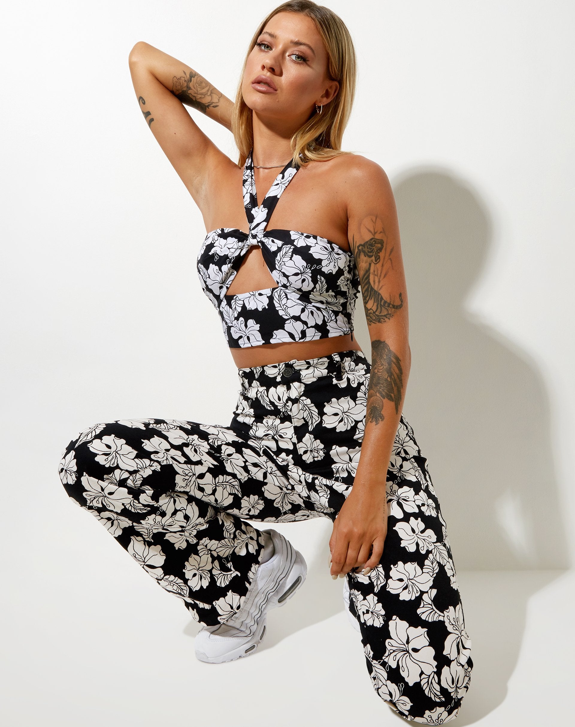 Image of Zoven Trouser in Vacation Black White