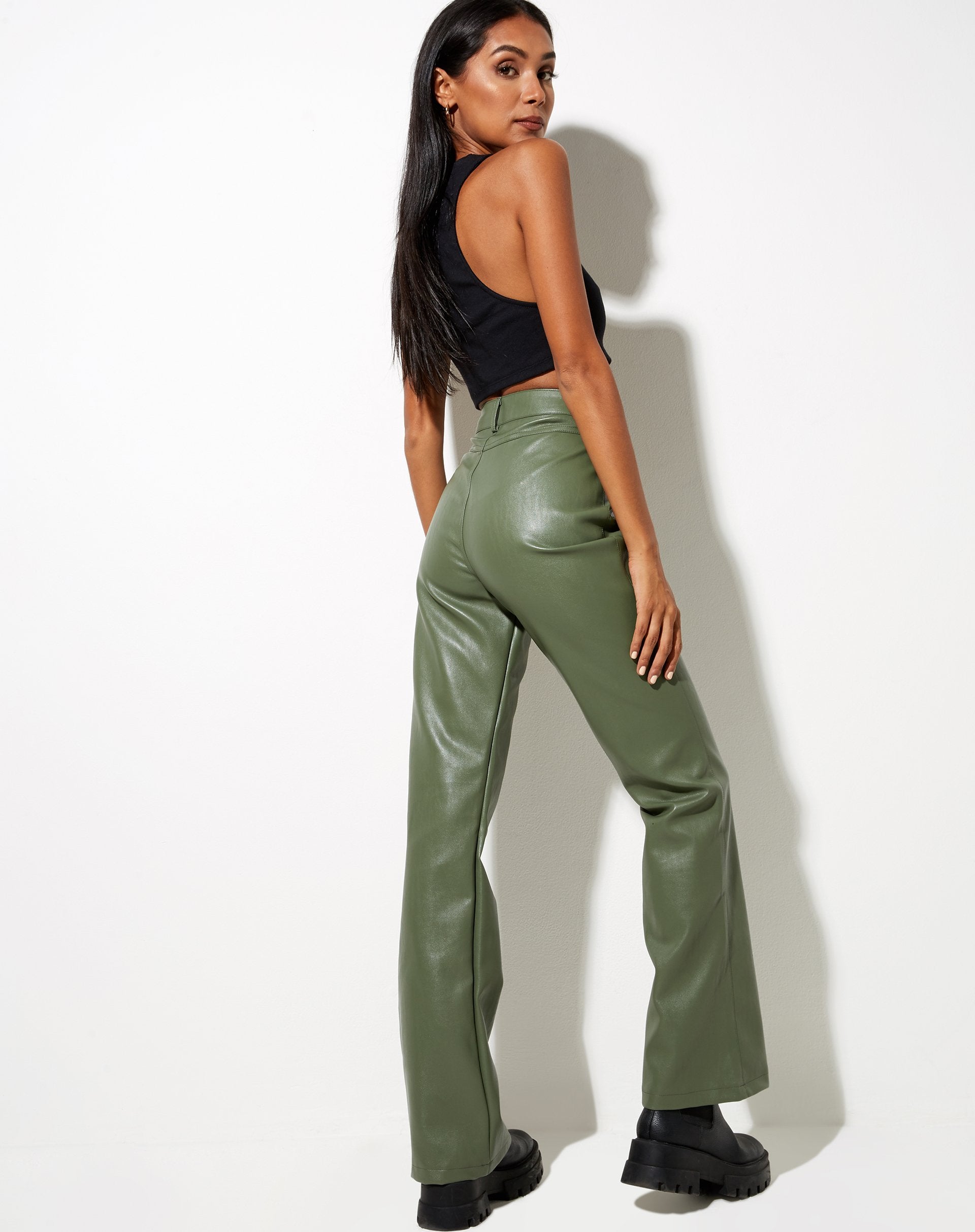 Image of Zoven Flare Trouser in Pu Green