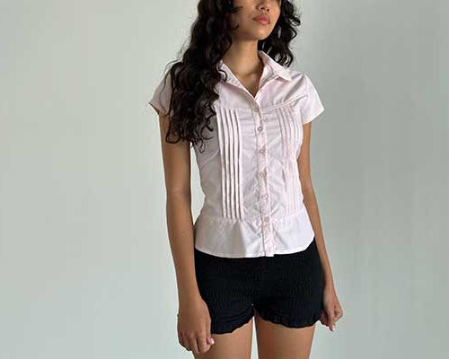 SHIRTS & BLOUSES
