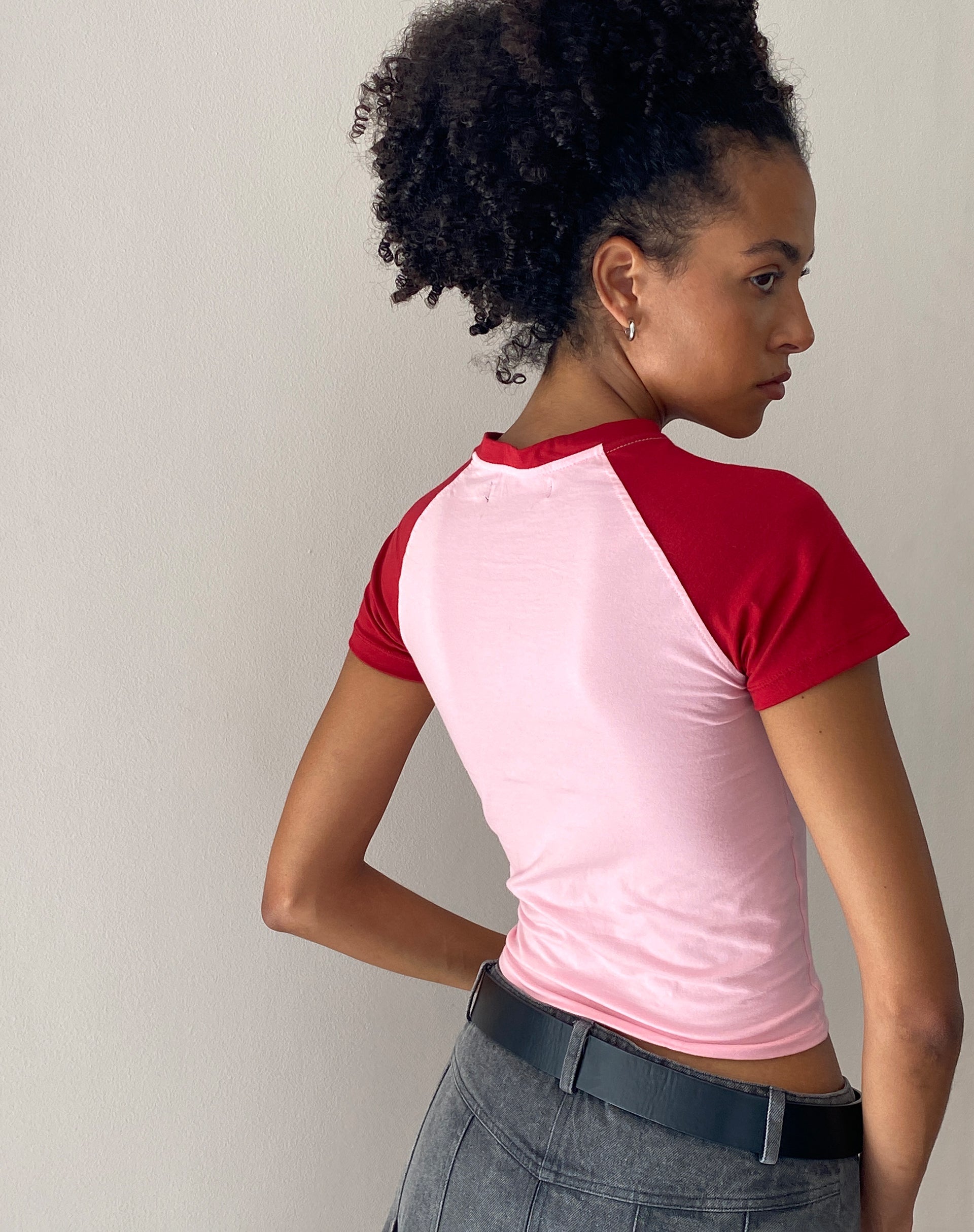7月下旬発送】Classic Cherry Tee