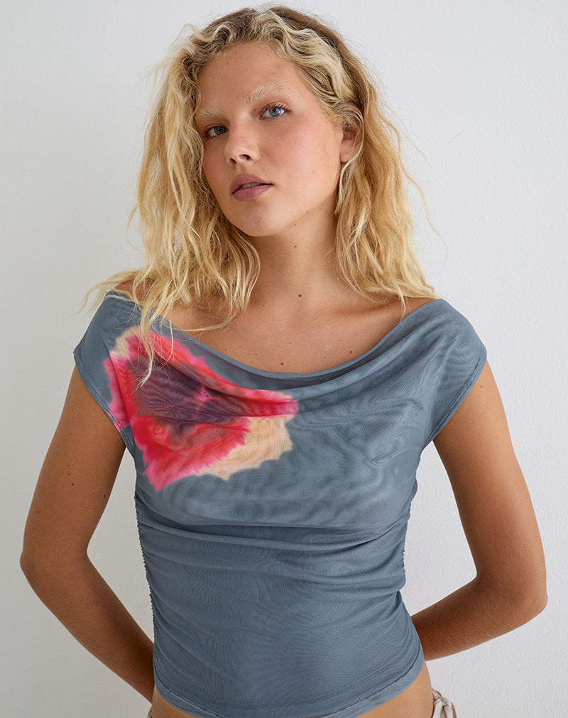 Bisik Top in Grey with Big Petal Script