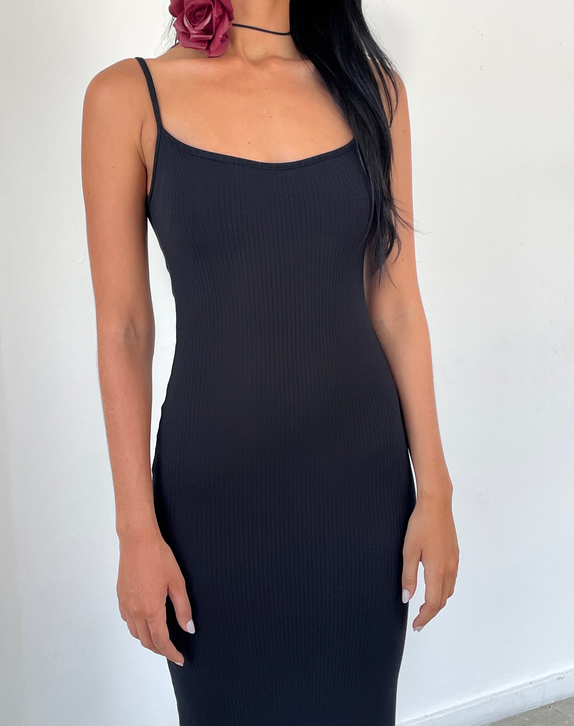 Black ribbed hot sale maxi dress