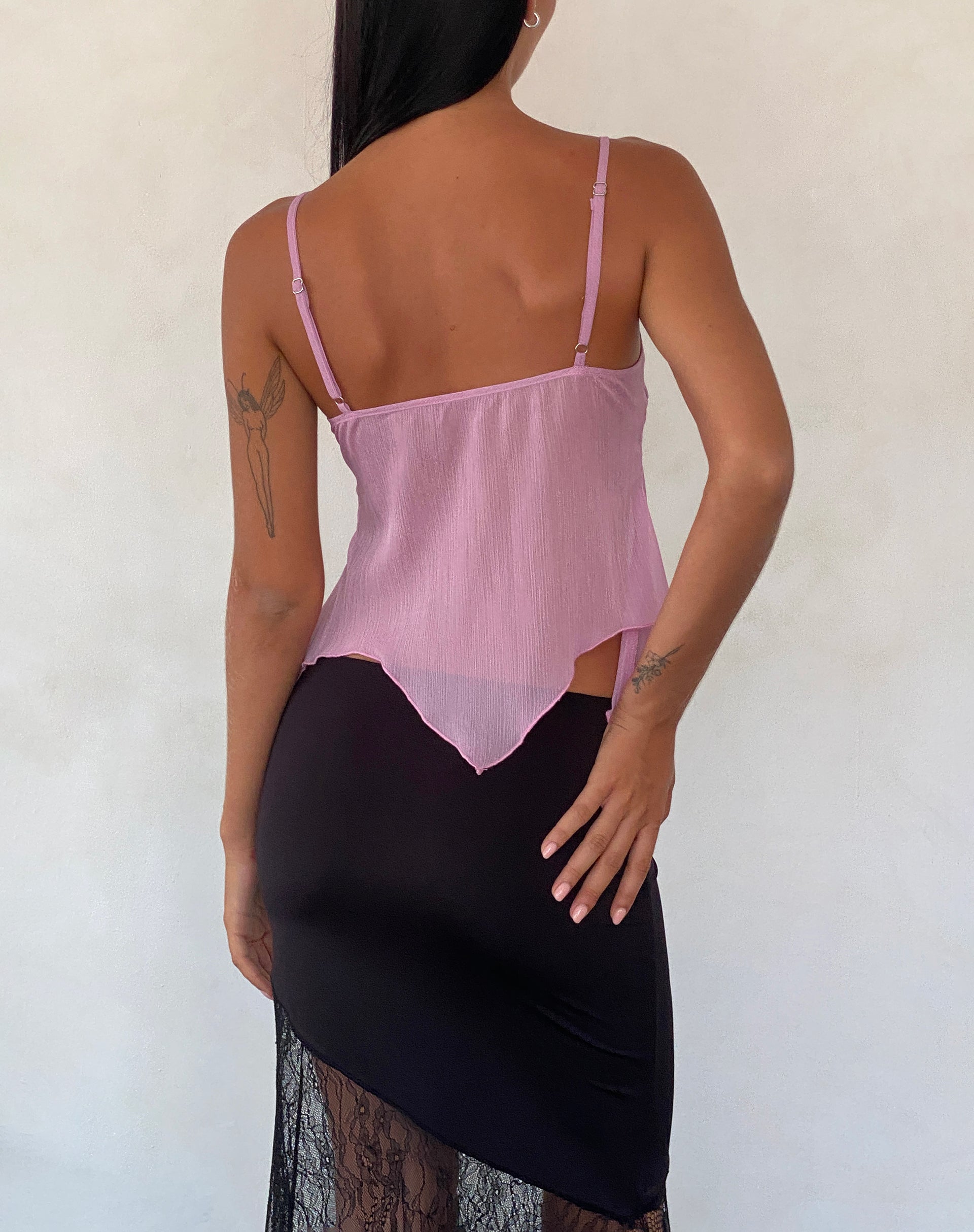 Extra long store cami with lace