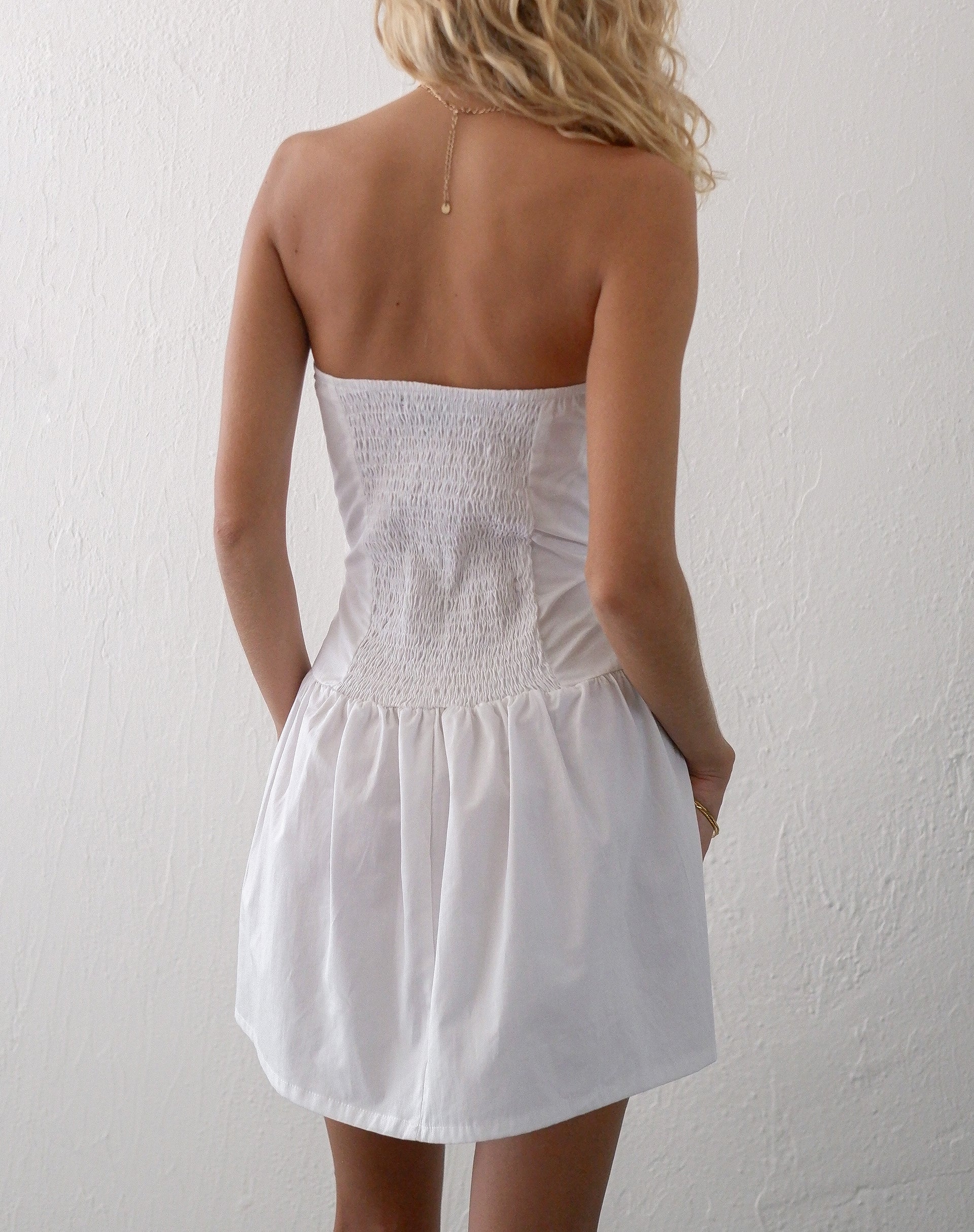 White lace 2024 bandeau dress