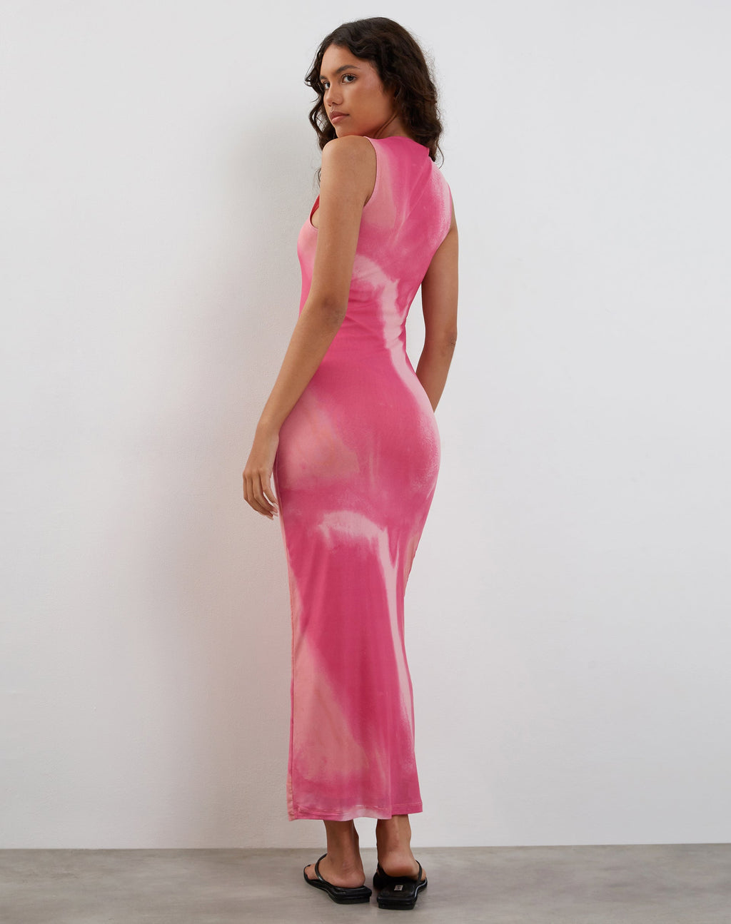 Fayola Printed Maxi Dress in Watercolour Pink