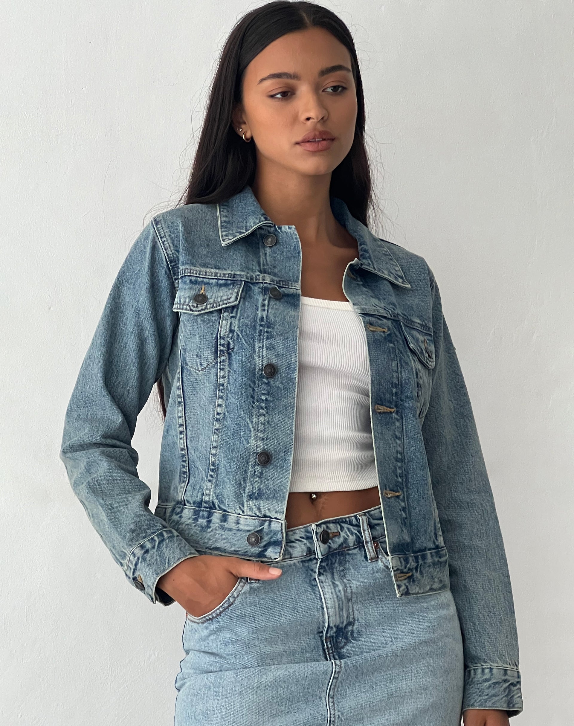 Cropped Fitted Jean Jacket Online