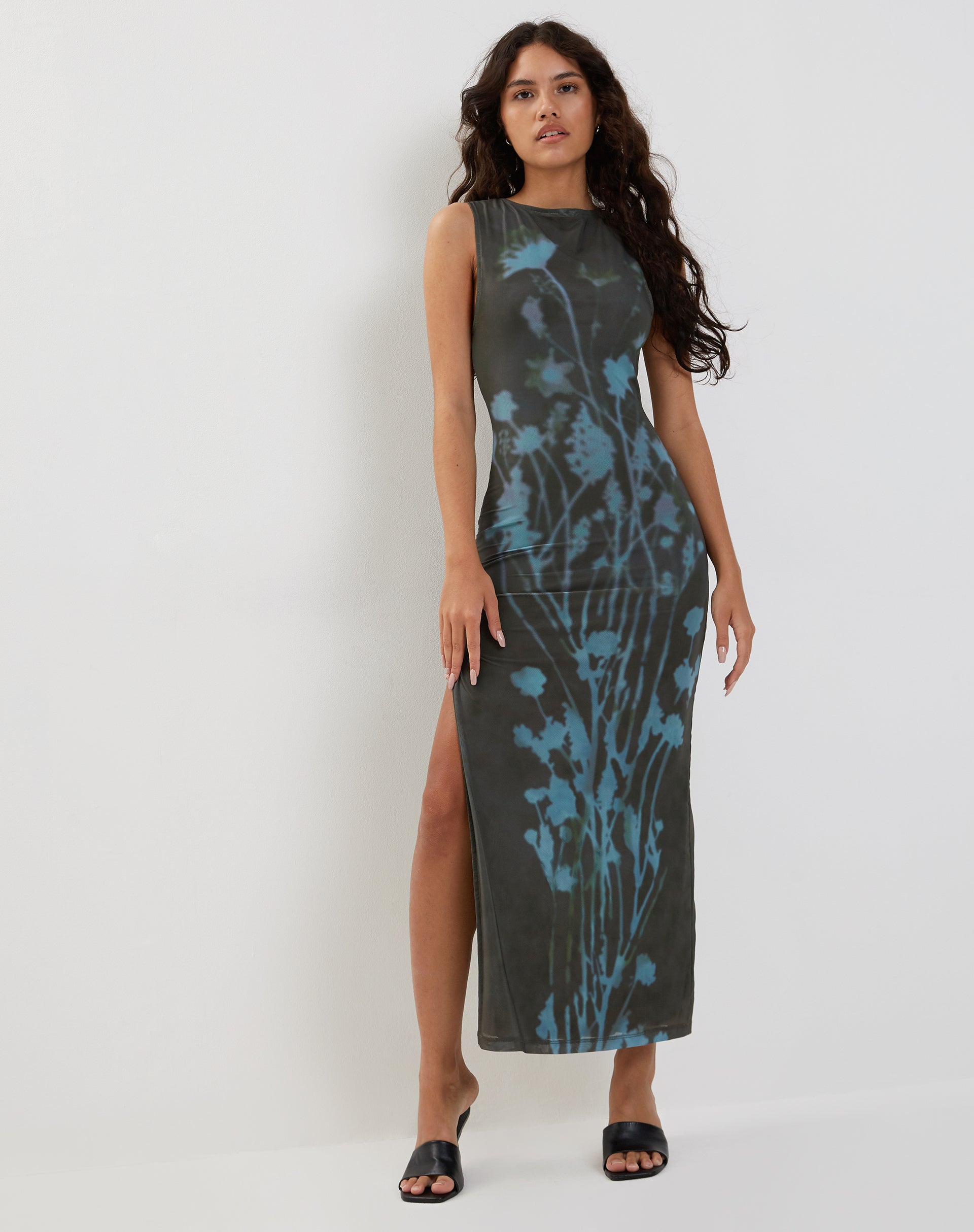 Flo Midi Dress in Lumen Mesh Green , Floral , Crew Neck Flo Midi Dress in Lumen Mesh Green , Floral , Crew Neck
