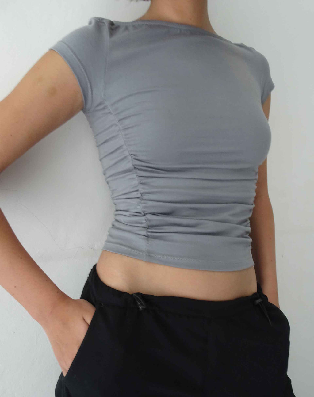 GRAE TOP GREY