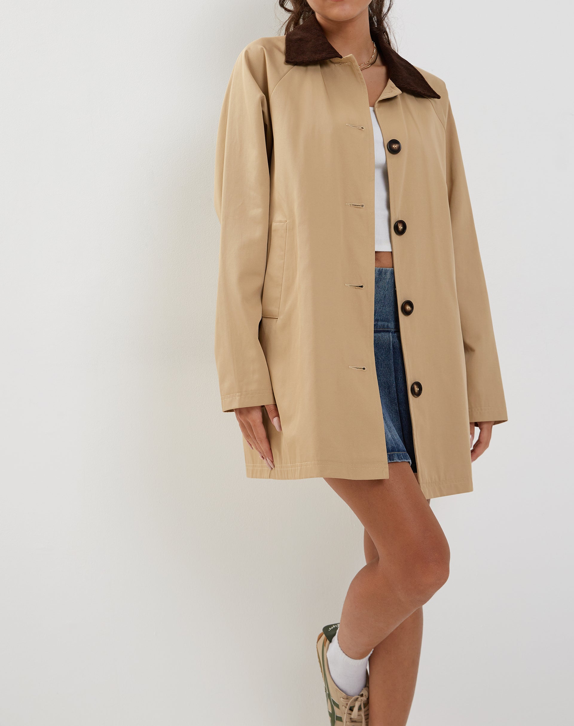 Image of Izora Short Trench Coat in Tan