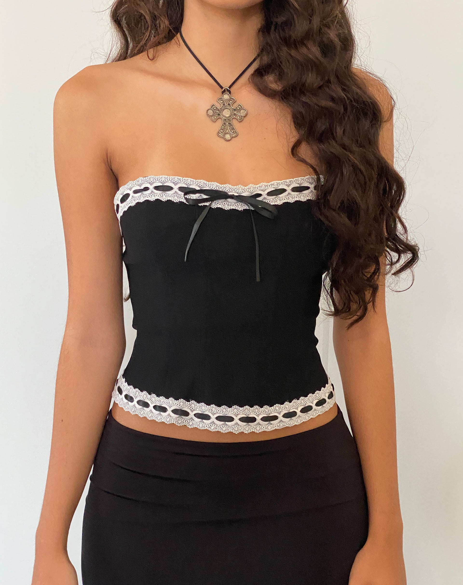 Missguided lace corset style top in black