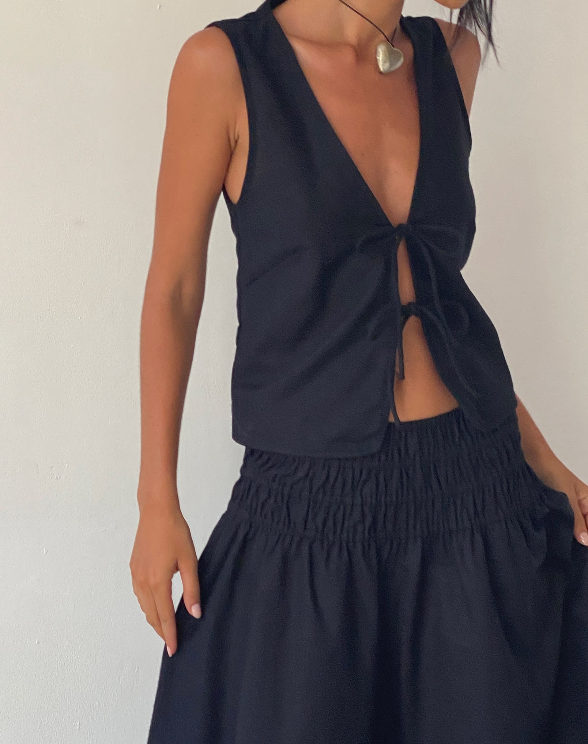 image of MOTEL X JACQUIE Kayve Tie Front Top in Black