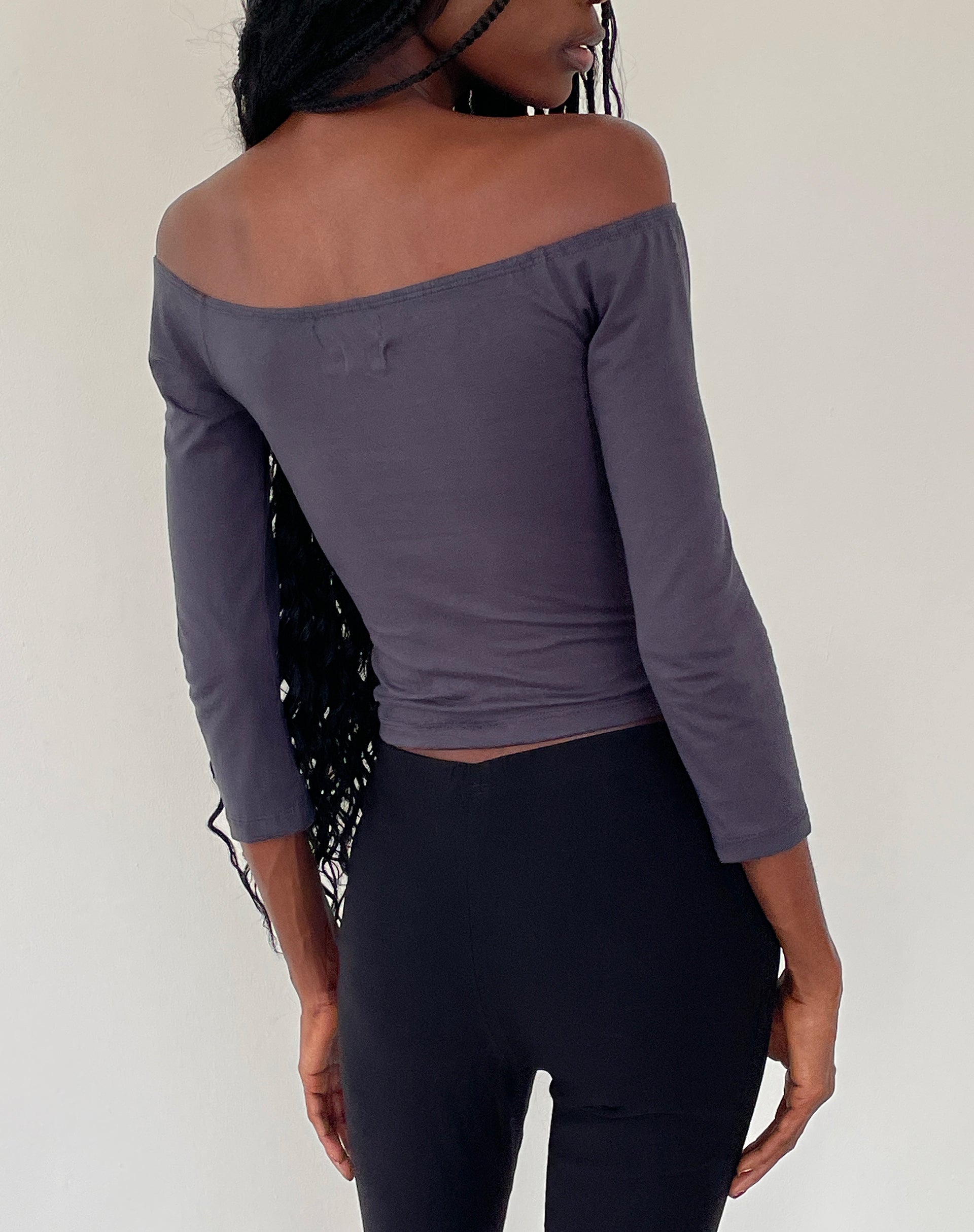 Off shoulder stretch discount top