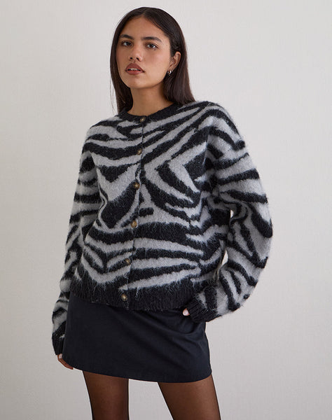 LILIANA-CARDI-KNIT-BIG-ZEBRA-