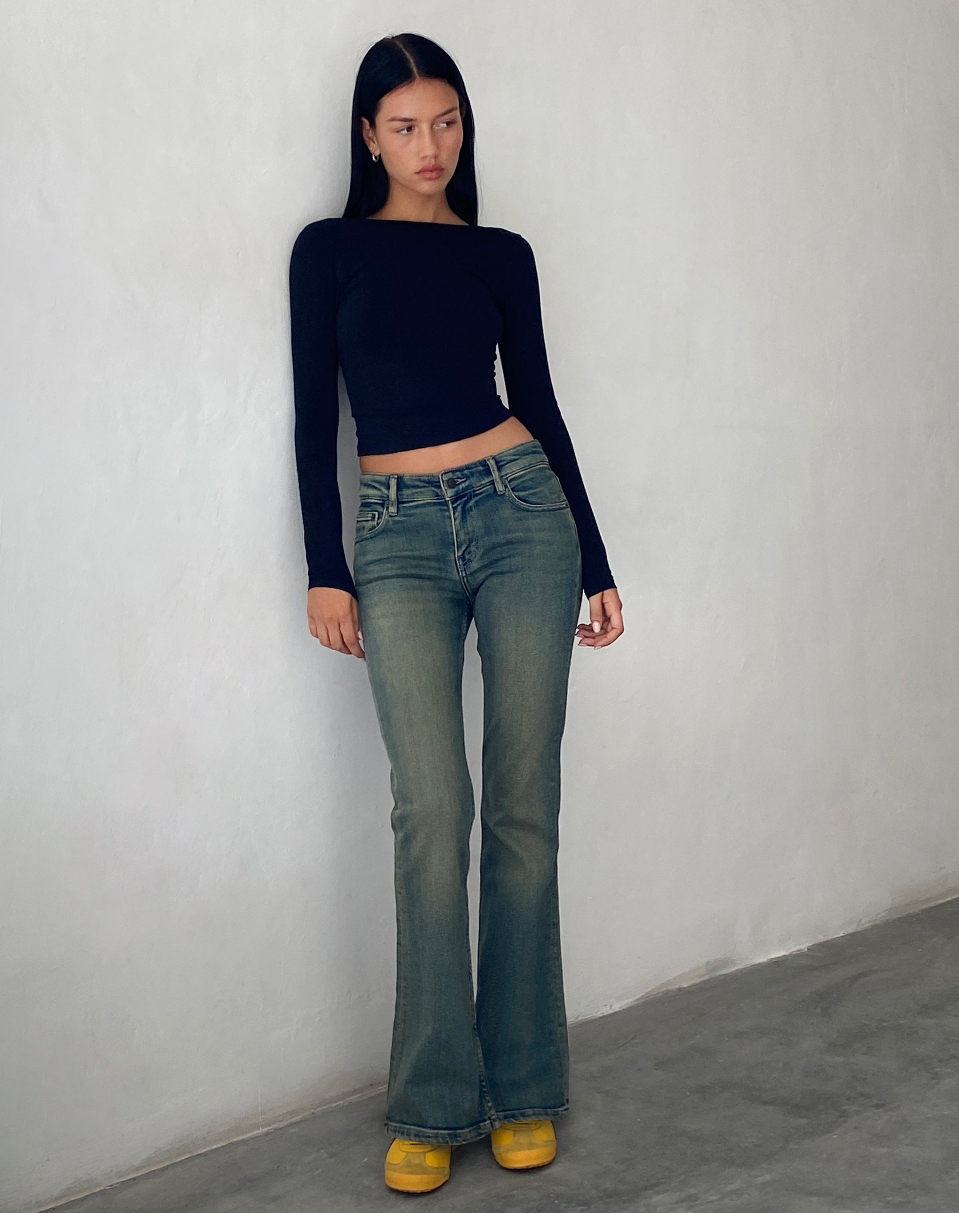 Low Waist Washed Slit Flared Jeans