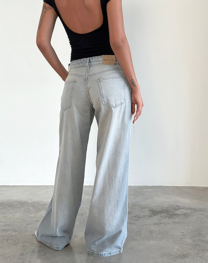 Image of Roomy Extra Wide Low Rise Jeans in Sand Bleach Extreme