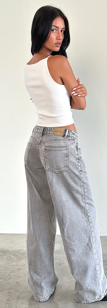 Motel Rocks Women Low Rise Roomy Jeans Bleach Grey Wash
