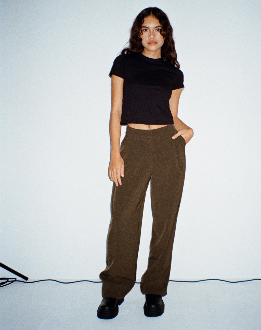 Sakaria Wide Leg Trouser in Tailoring Truffle