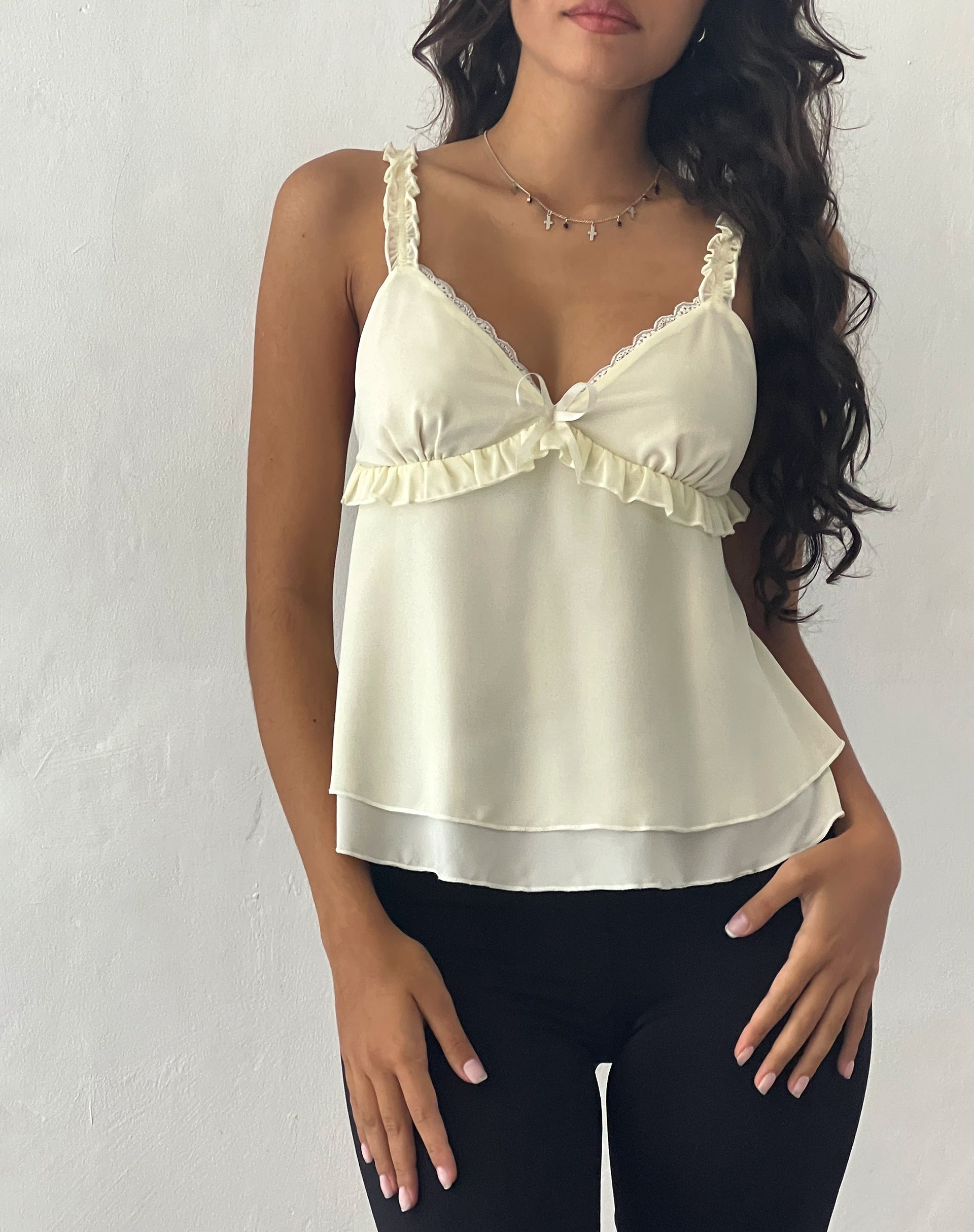 Pretty cami deals tops