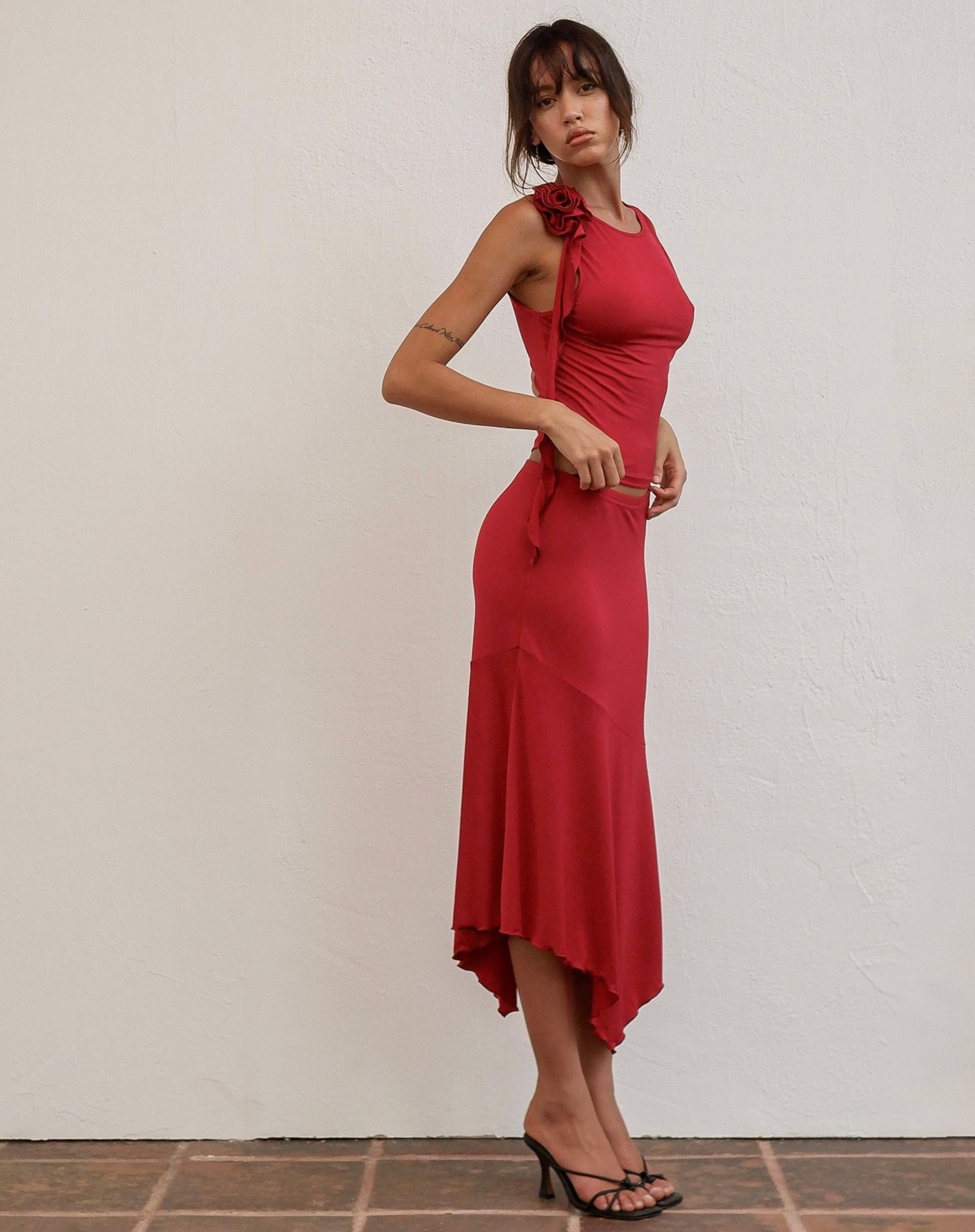 Image of Cinta Low Rise Midi Skirt in Red