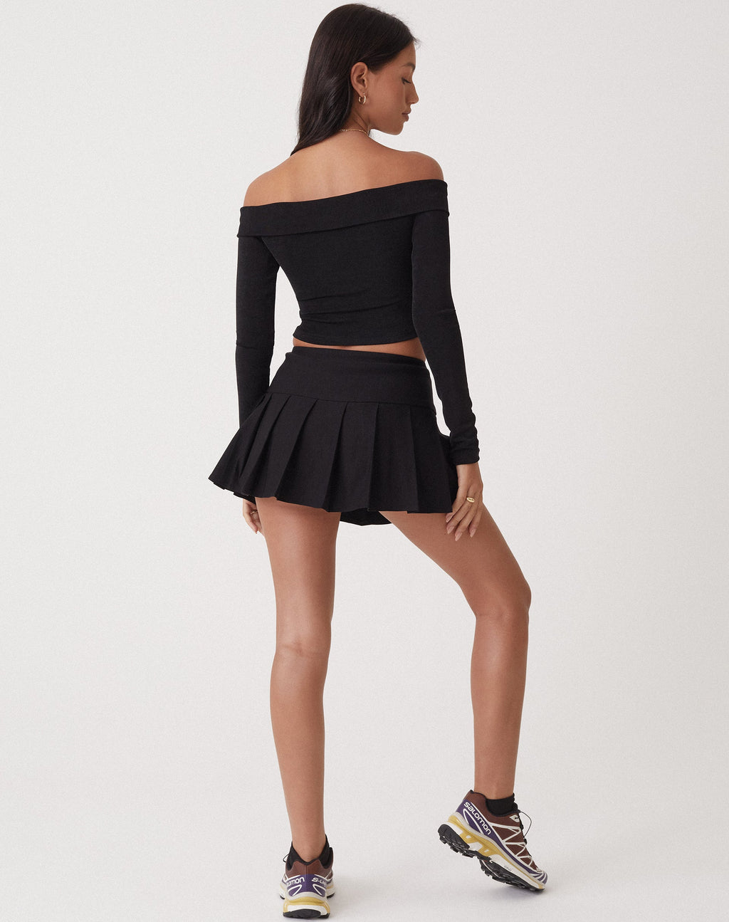 MOTEL X OLIVIA NEILL Casini Pleated Micro Skirt in Tailoring Black