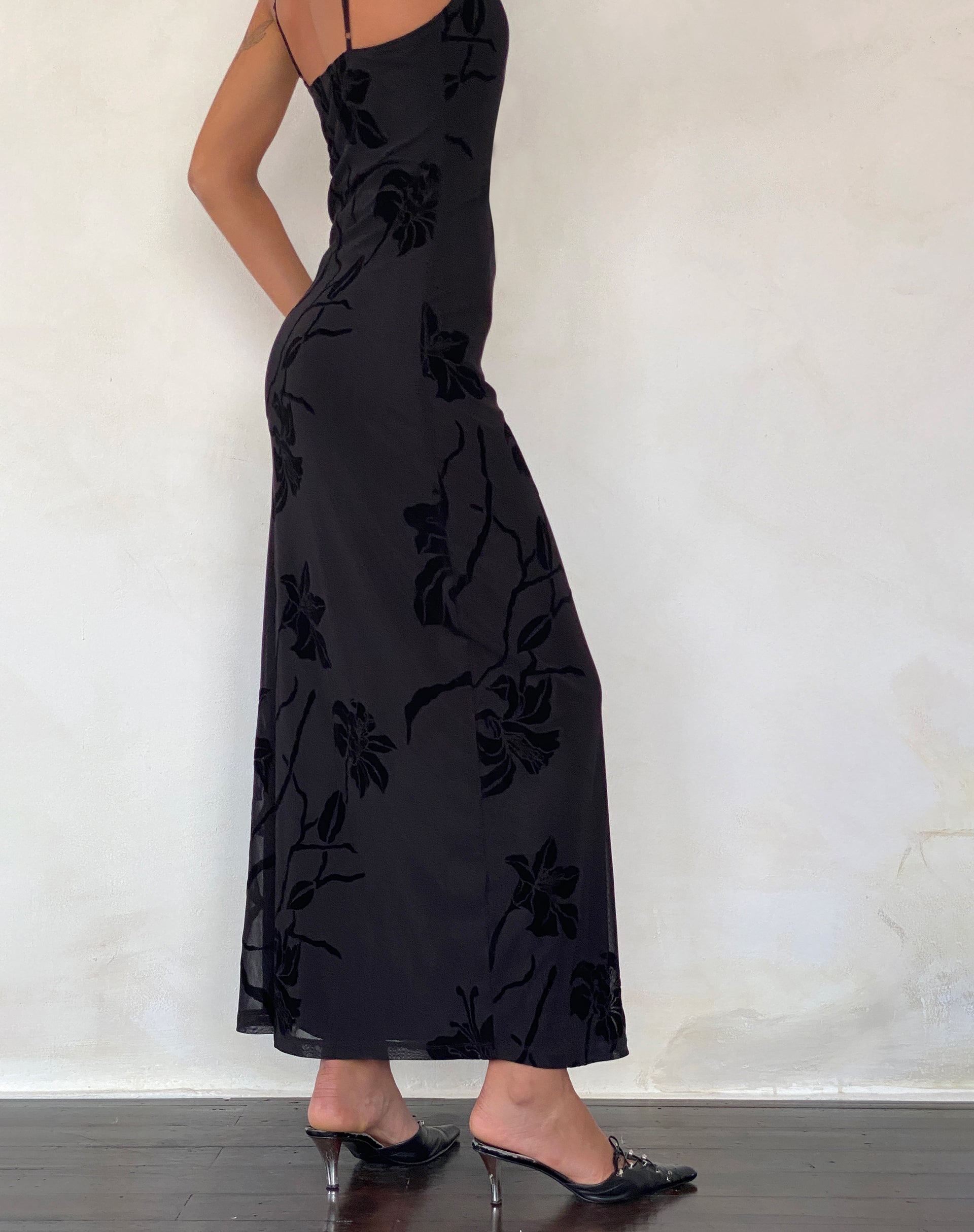 Nodu Maxi Dress in Orchids Flock Black Nodu Maxi Dress in Orchids Flock Black