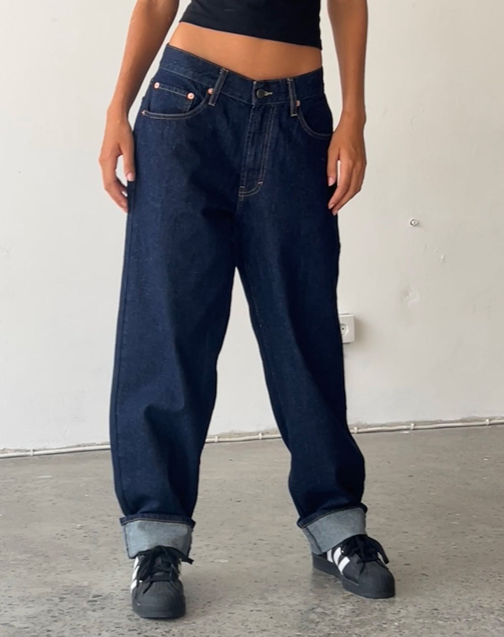 Oversized Dad Low Rise Jeans in Dark Rinse