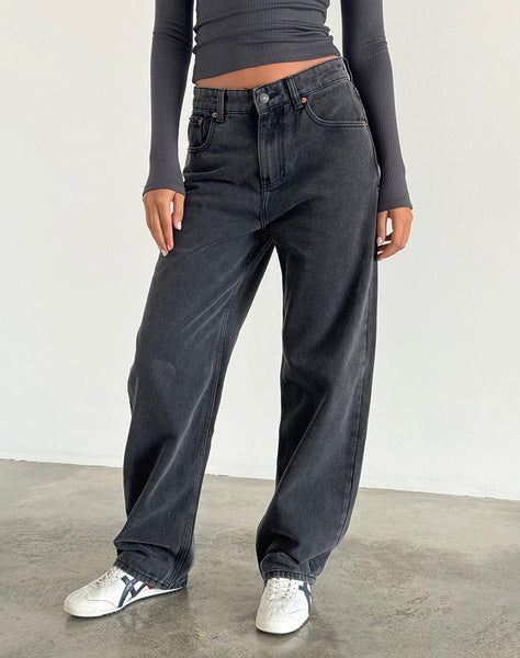 Parallel-Jeans-in-Black-