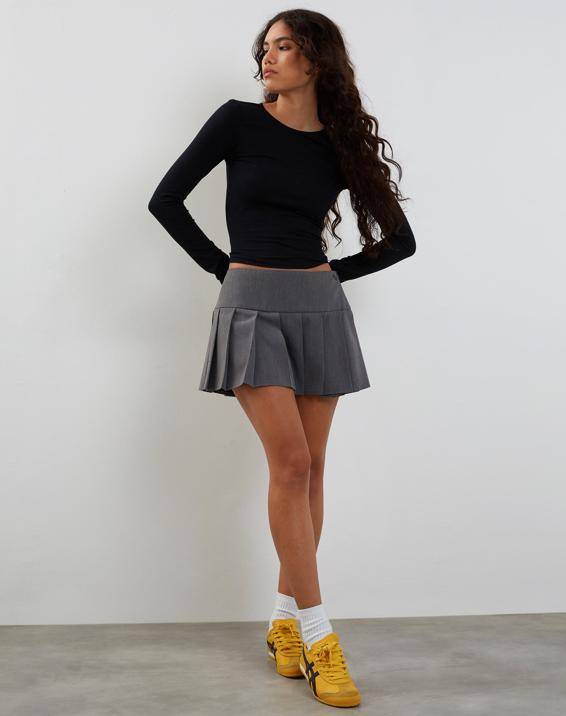 Black Long Sleeve Open Back Top | Ratmi – motelrocks-com-us