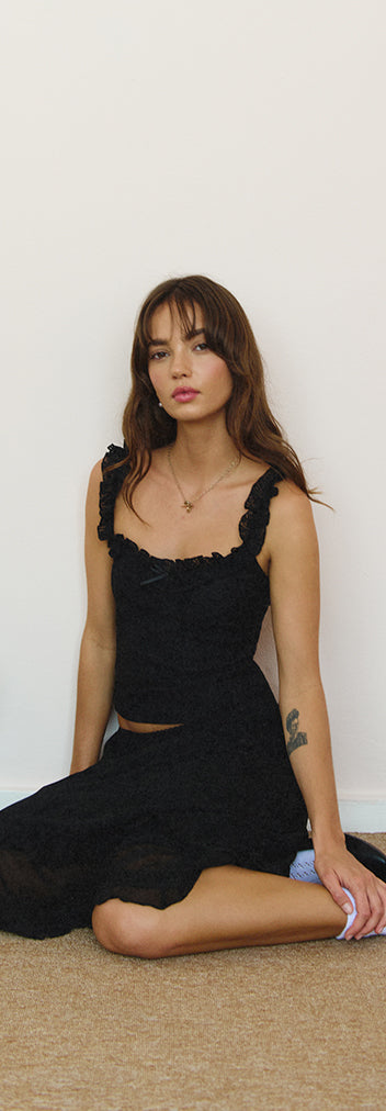 Black Lace Frill Edge Top | Roberta – motelrocks-com-us