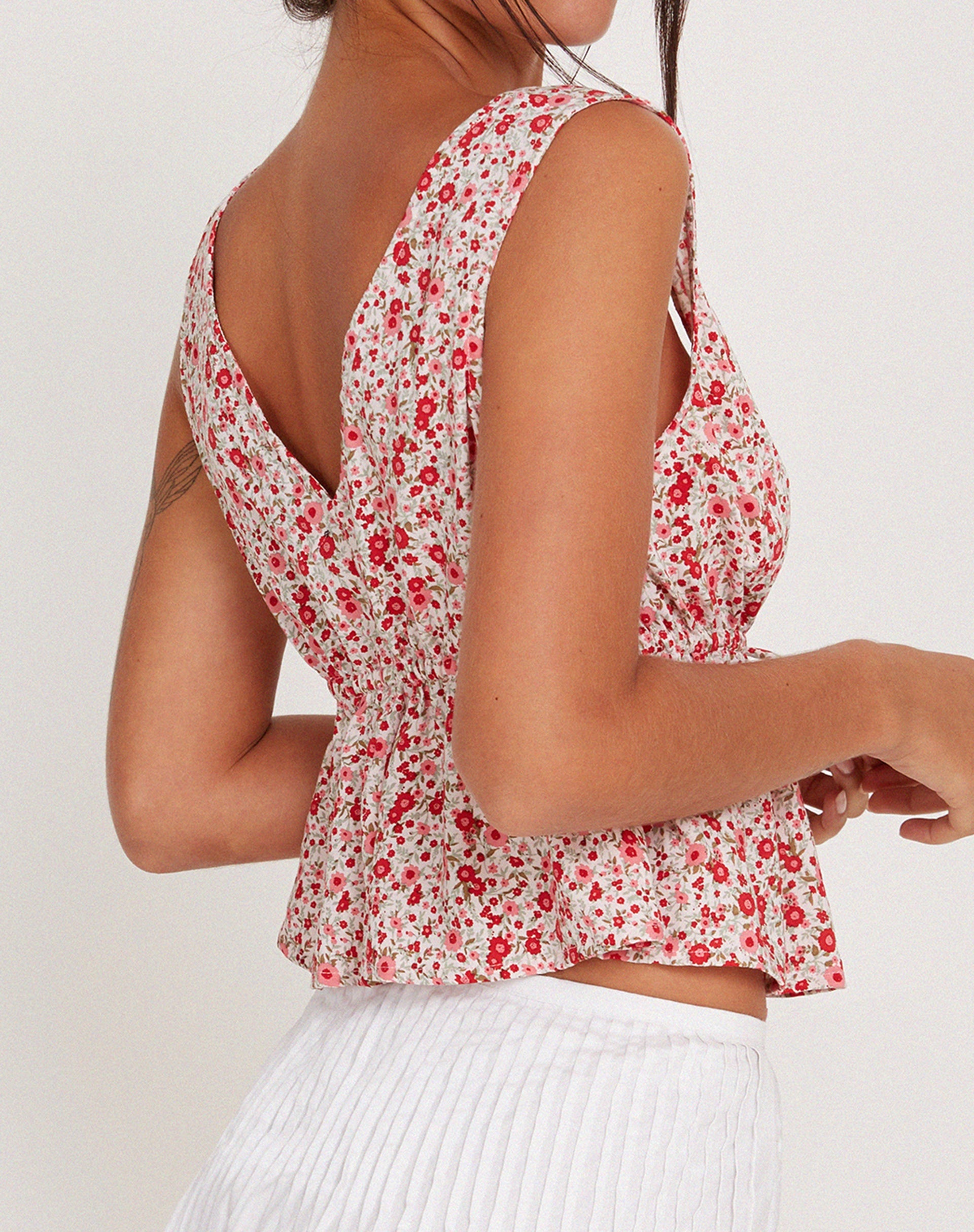 Ditsy Floral Blush Red Tie Front Top | Rolia – motelrocks-com-us