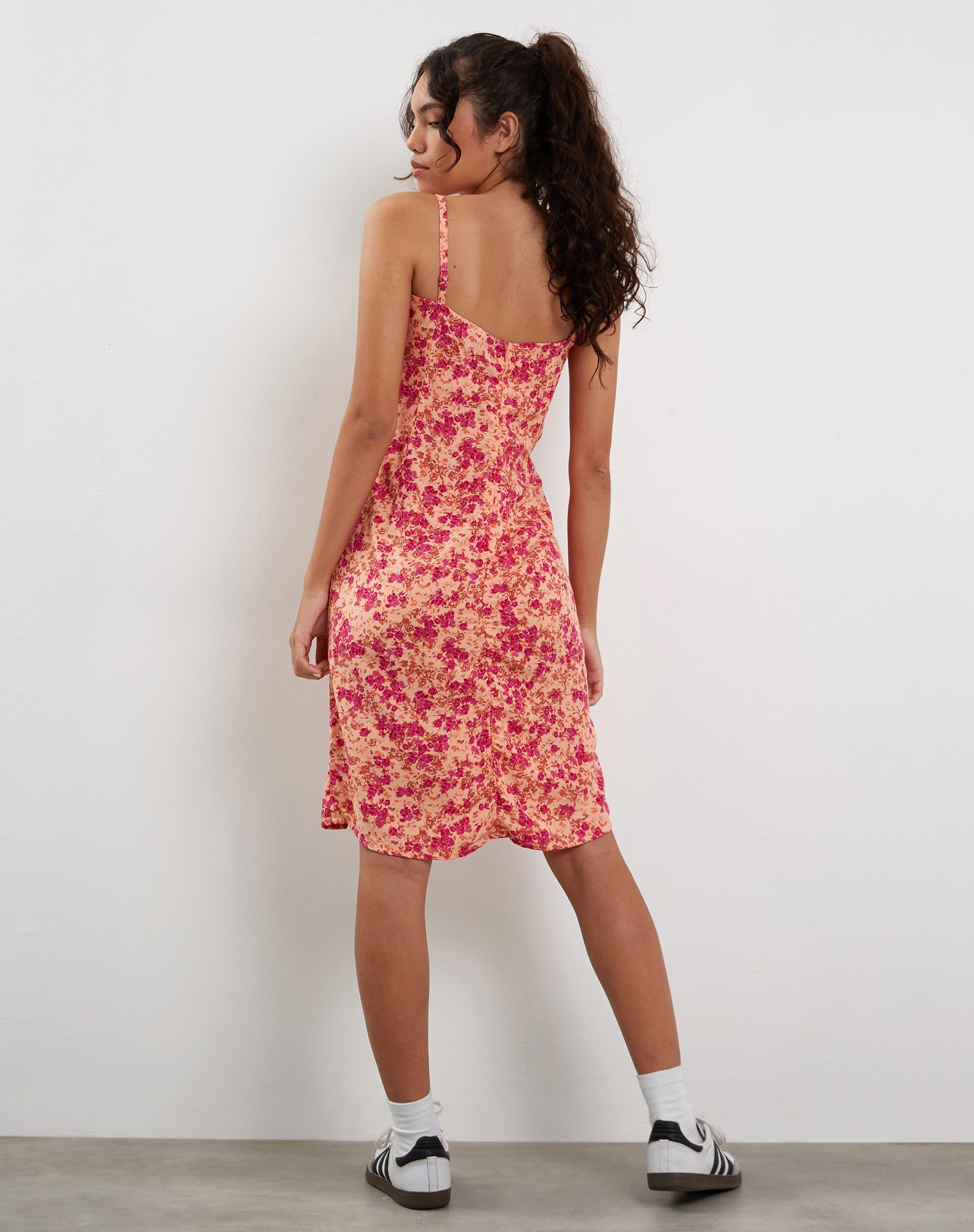 Image of Ronsha Midi Dress in Dark Wild Flower Cantaloupe