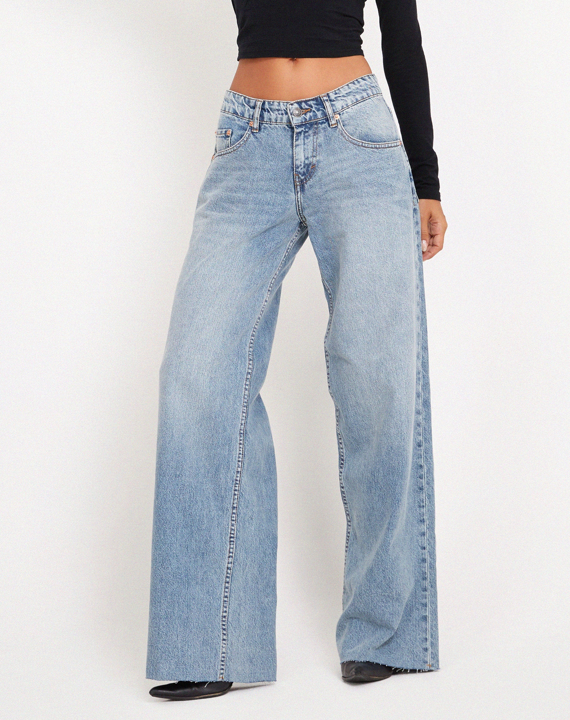 Roomy Extra Wide Low Rise Jeans in Mid Blue Used