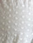  Broderie White