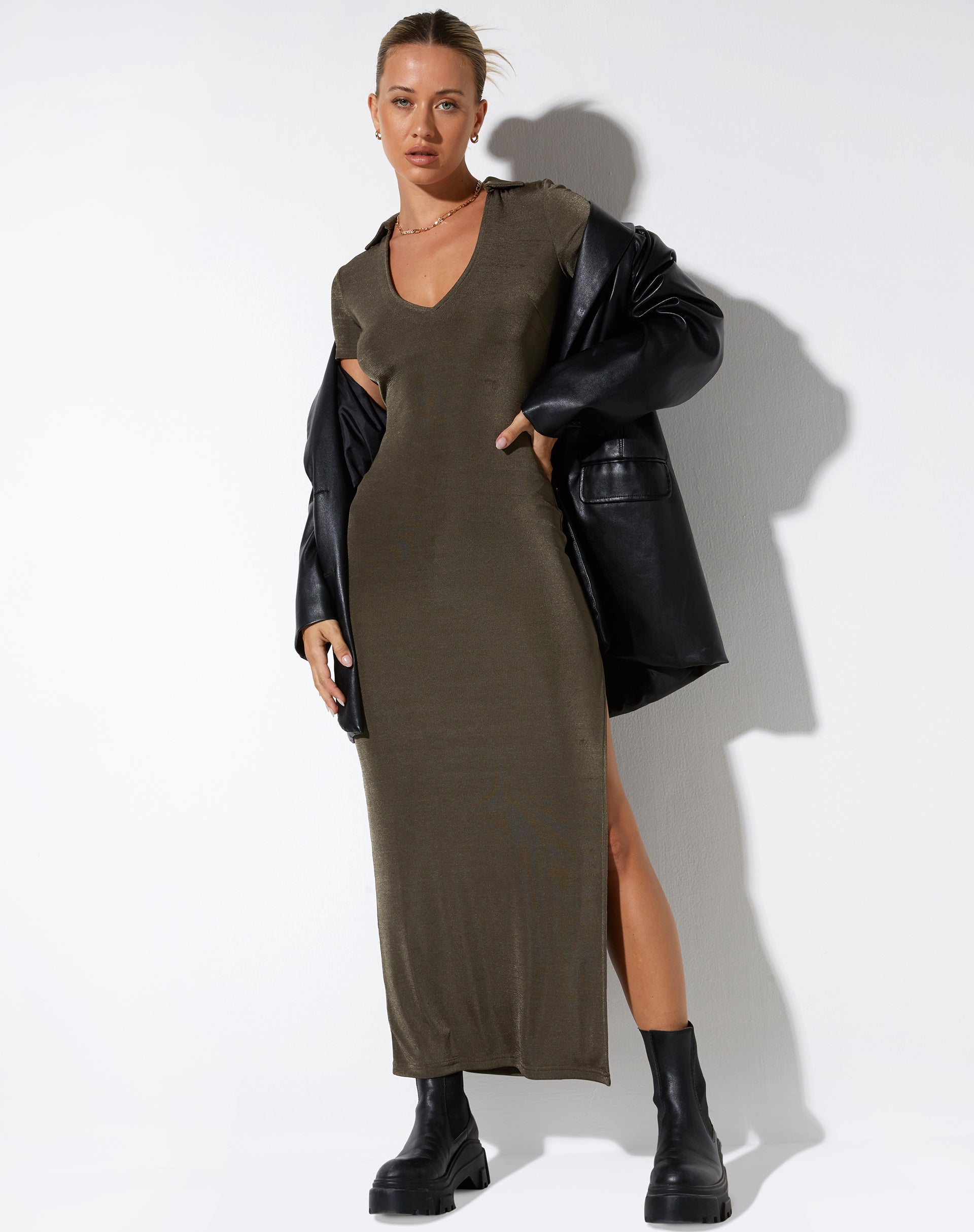 dark olive maxi dress ASOS Design - Pliss Contrast V-Neck Maxi Dress - Women - Polyester/Spandex - 4 US