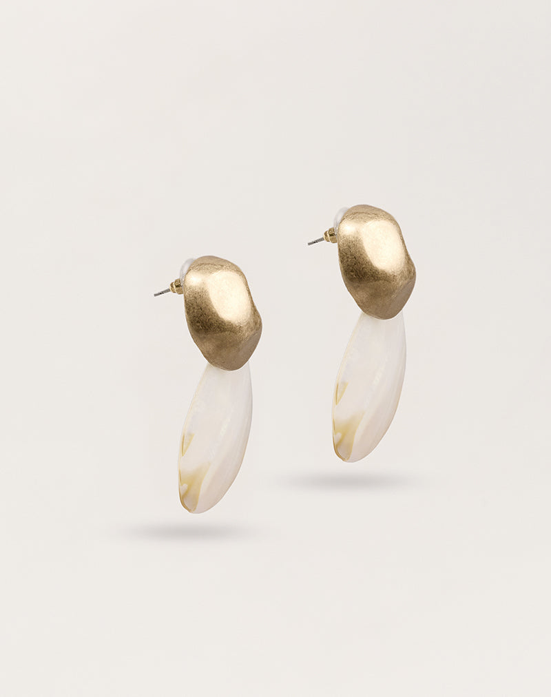 Image of Shell Disc Drop Earrings