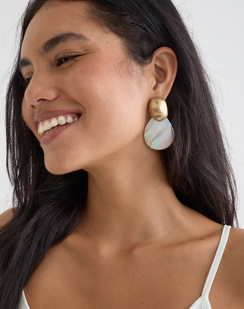 Shell Disc Drop Earrings