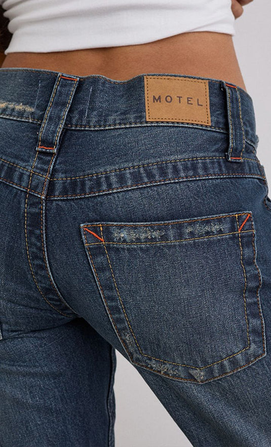 Low Rise Twisted Seam