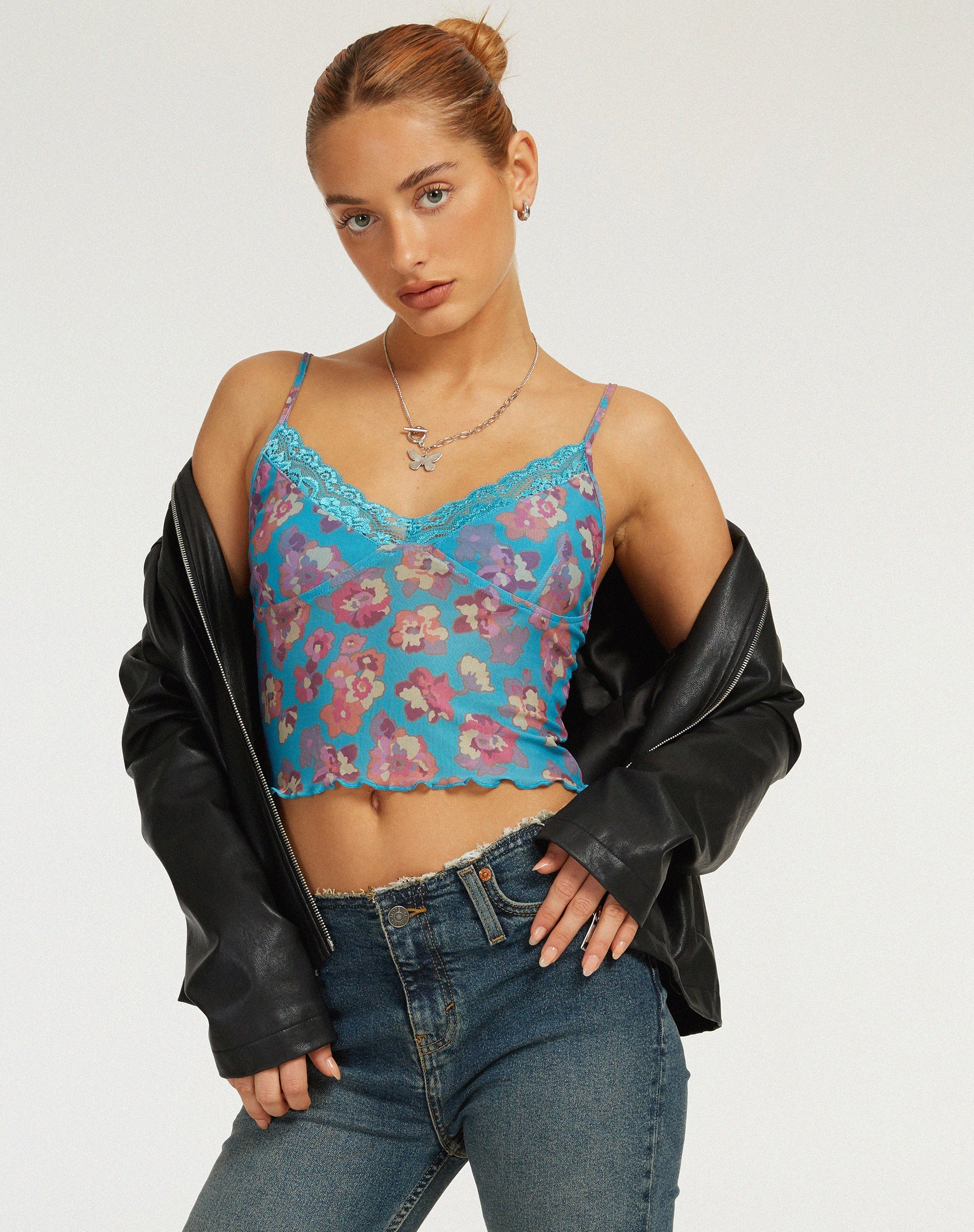 image of Yenika Crop Top in Contrast Floral Blue