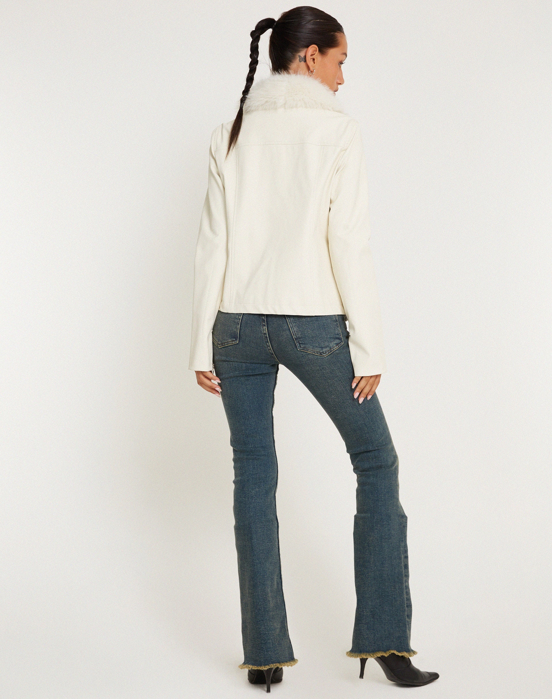 image of Yindo Zip Up Jacket in PU White