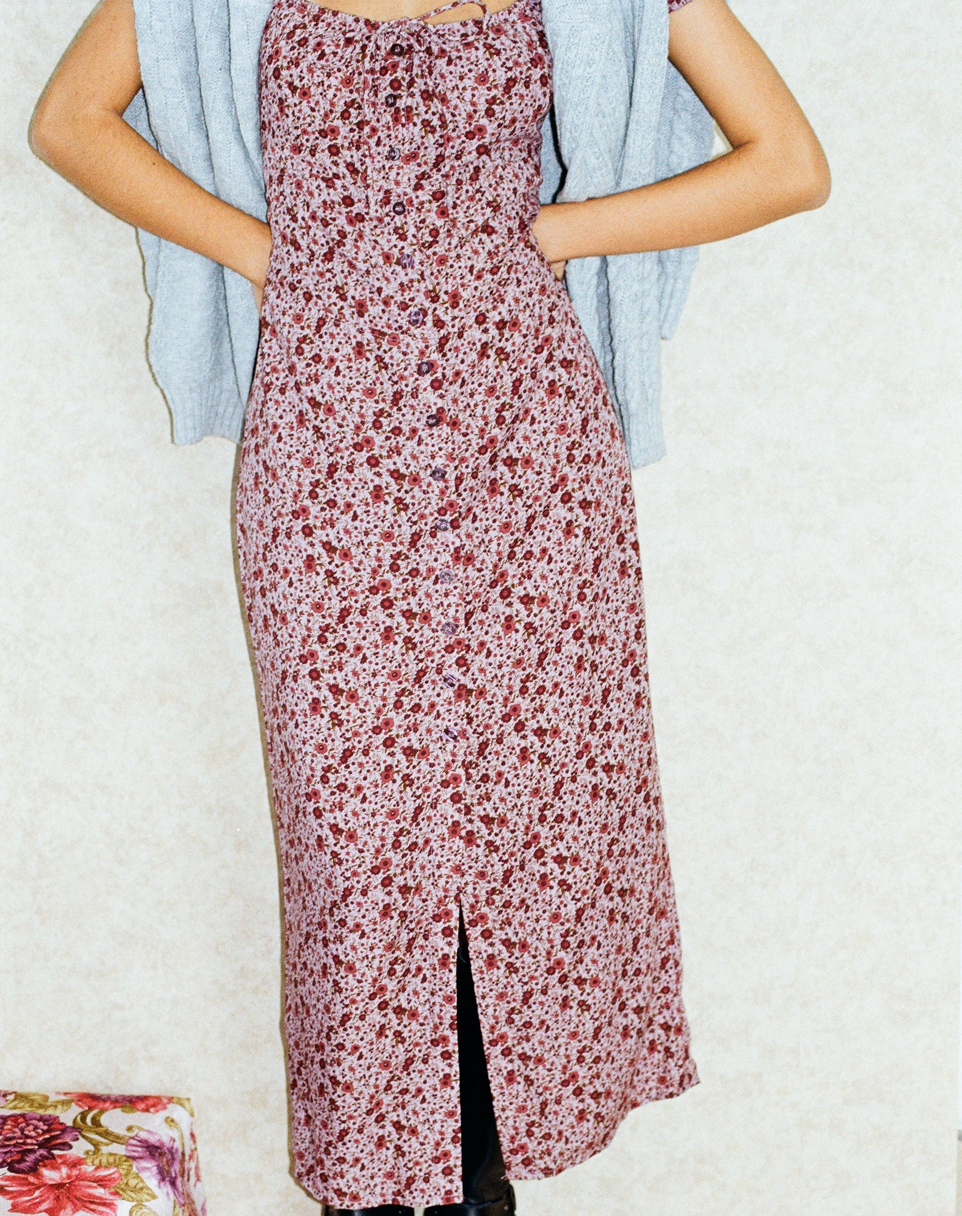 Larson Midi Dress in 90s Floral Burgundy Larson Midi Dress in 90s Floral Burgundy