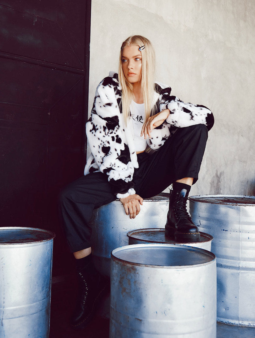 Emerson Jacket in Cow Hide Black & White