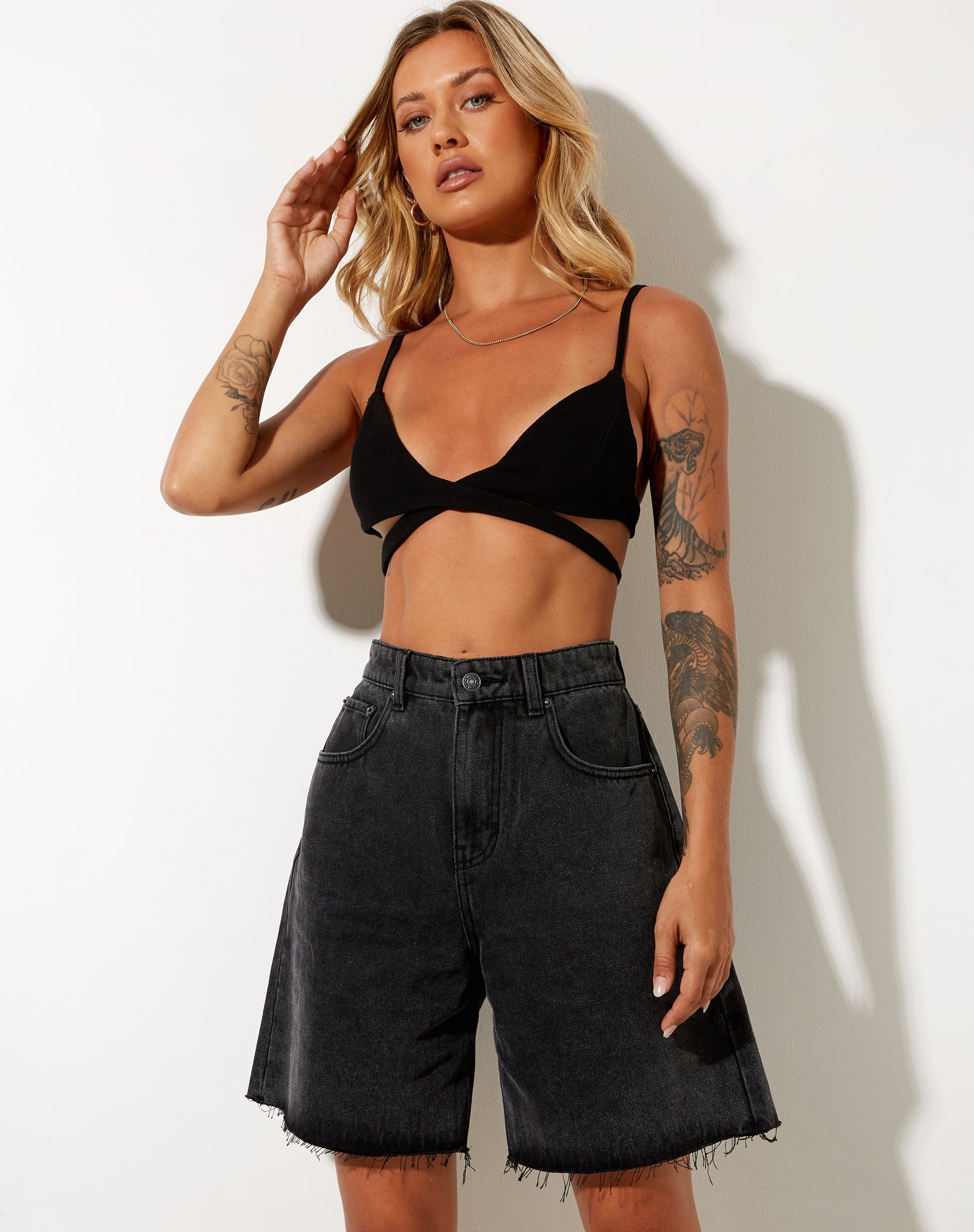 High Waisted Denim Roll Up Denim Mom Shorts For Women Benuynffy Streetwear  Casual Summer Fashion Loose Fit Jeans Style 230503 From Kong003, $19.19 |  DHgate.Com