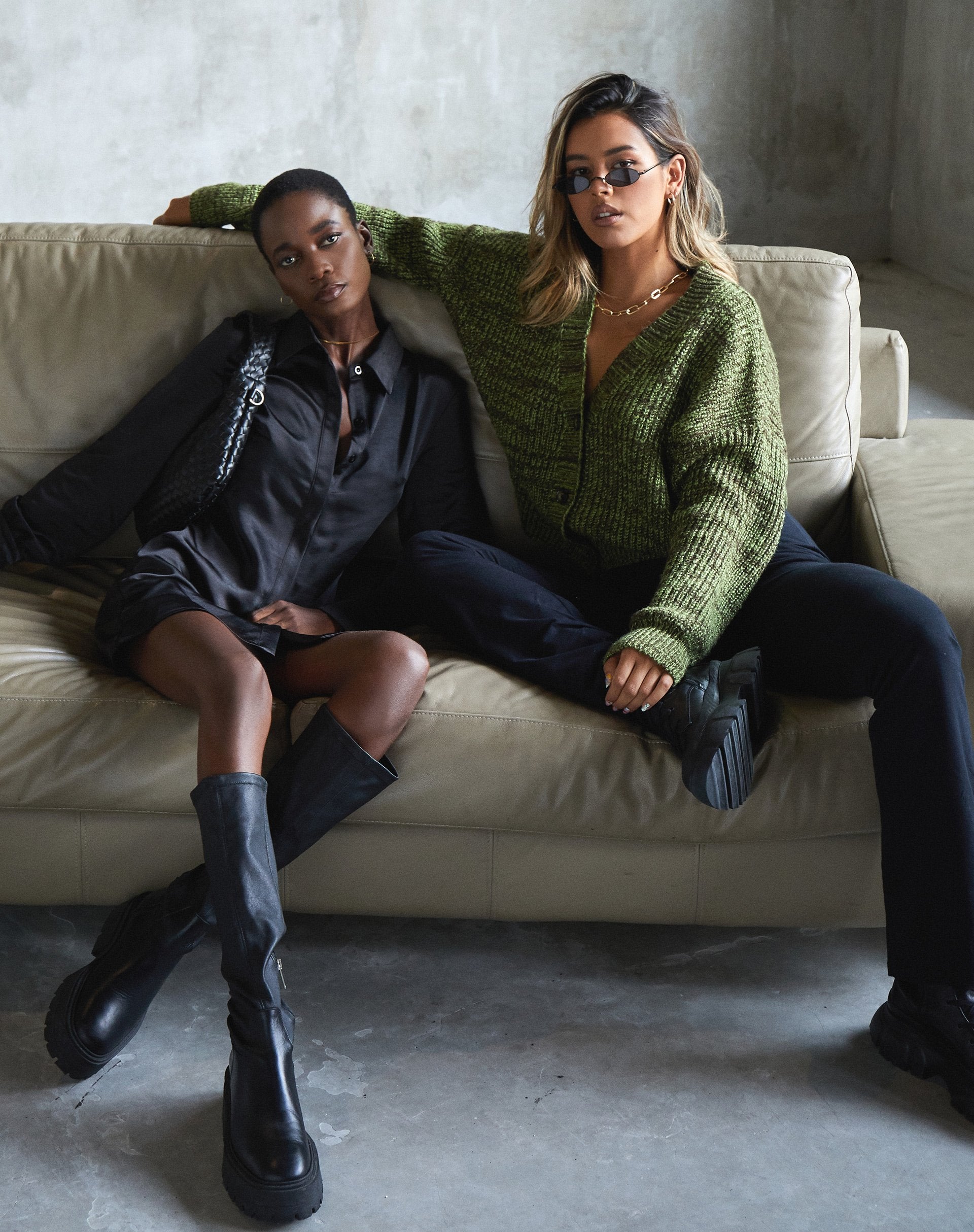 V Neckline Black and Green Cardigan | Fia motelrocks-com-us V Neckline Black and Green Cardigan | Fia motelrocks-com-us