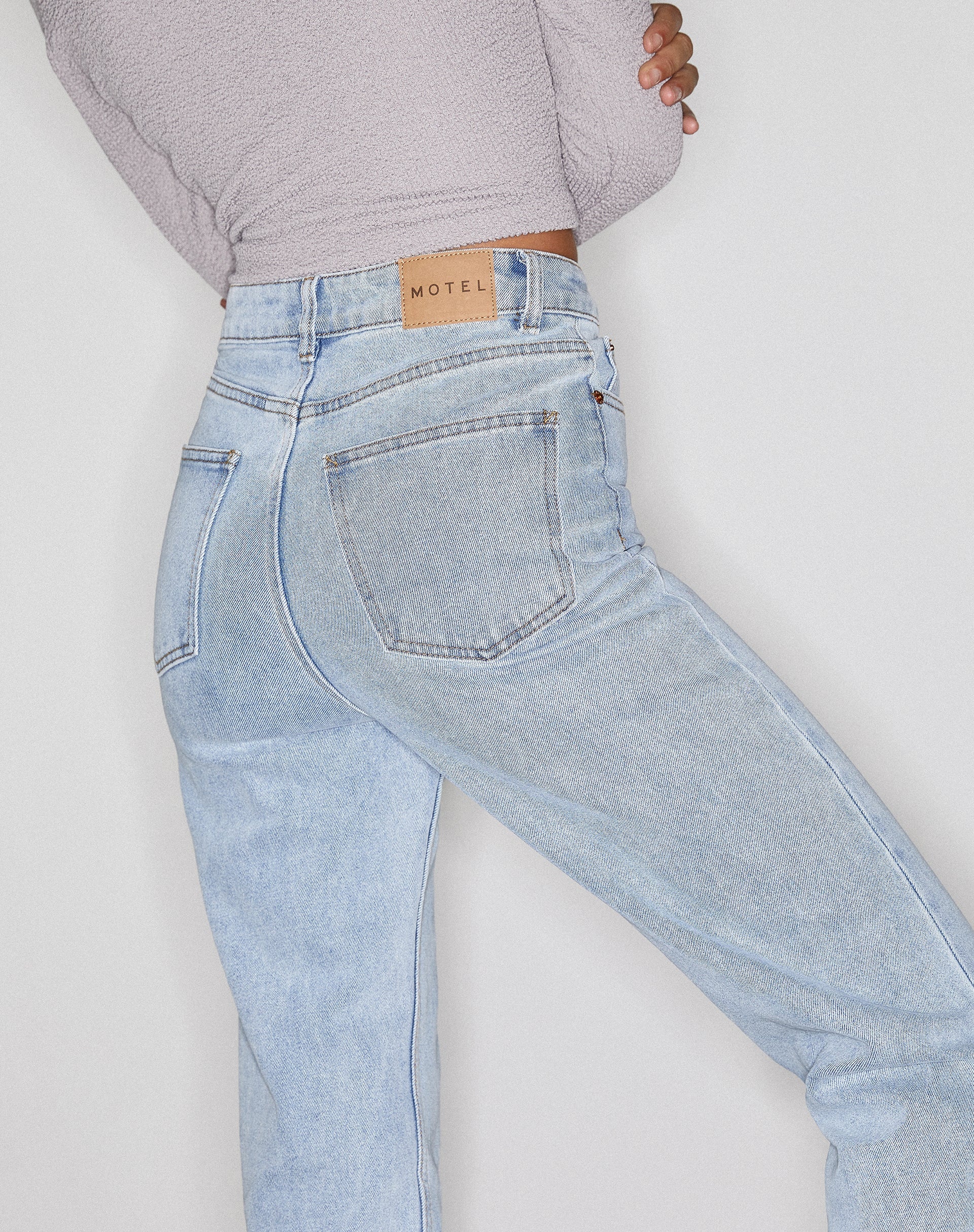 Image of Straight Leg Jeans in Light Wash Blue