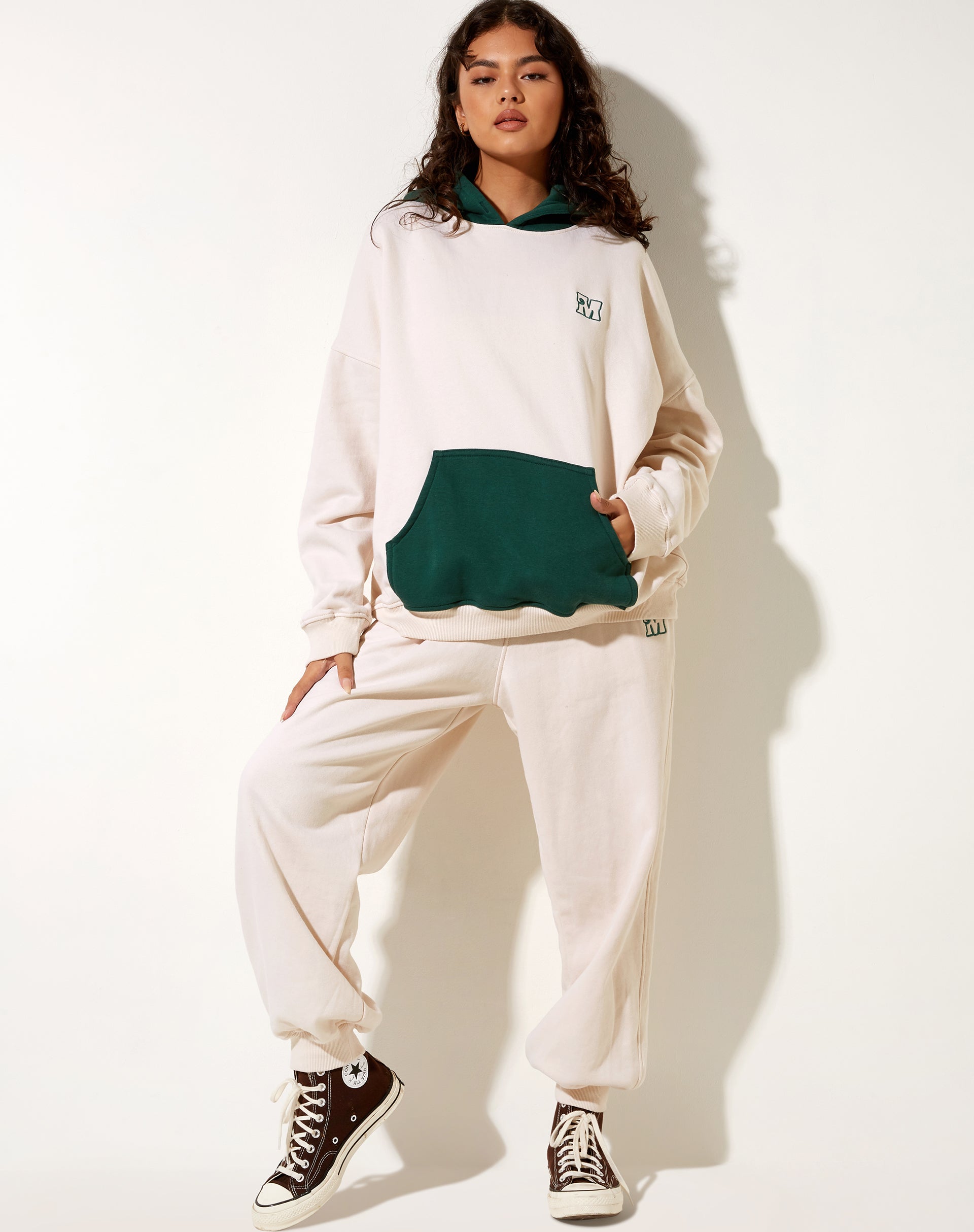 Oversize Hoodie in Forest Green Winter White M Embro