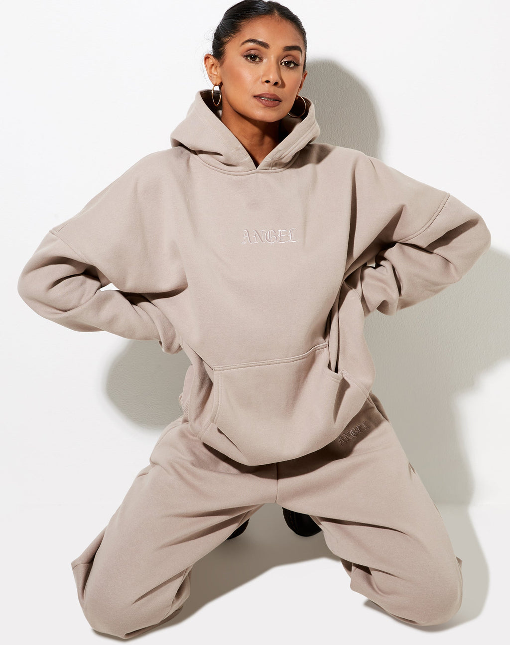 Oversize Hoodie in Mushroom 'Angel' Embro